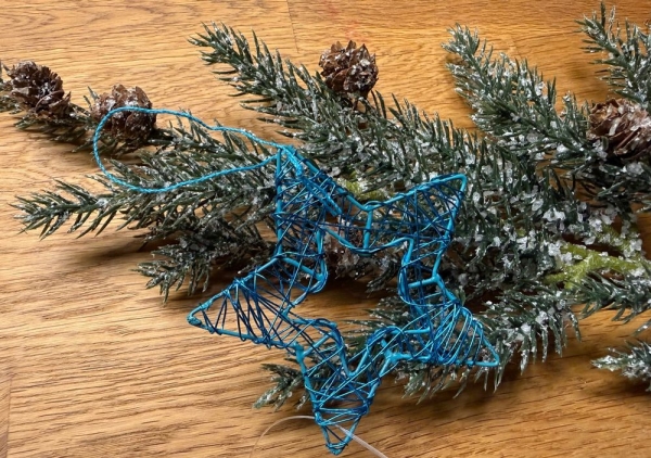 Drahtstern durchbrochen tükis